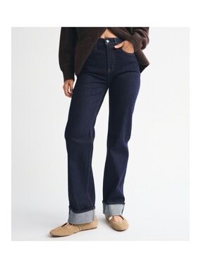 A&F 90s Relaxed Jeans 25x32